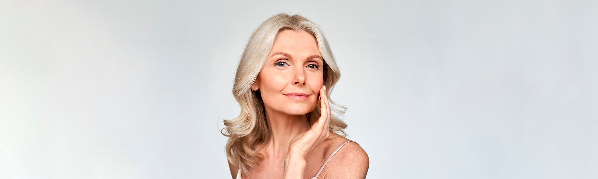 Banner Antivozrastnoy Ukhod Za Kozhey Shutterstock 1918309769