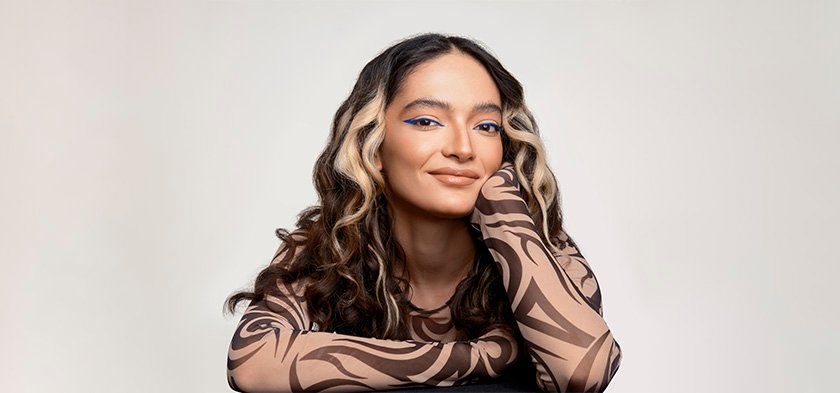 цвет волос для карих глаз и бледной кожи