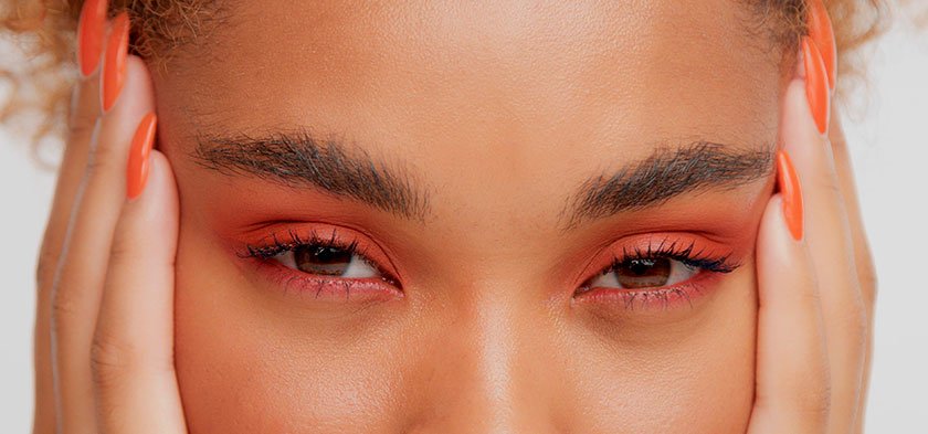 яркий макияж