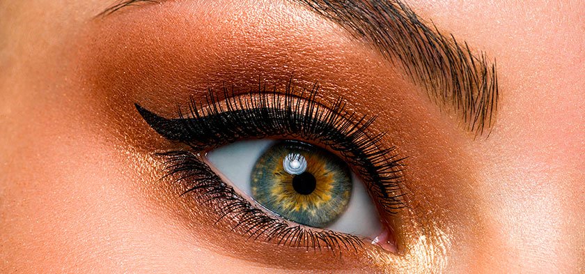 стрелки на глазах идеи