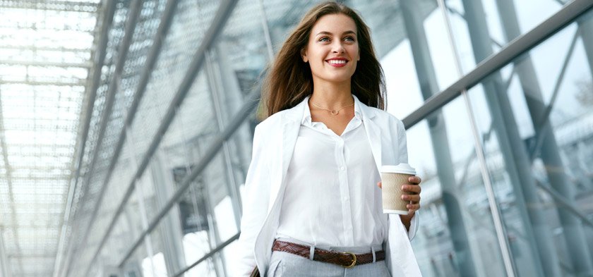 Девушка в городе