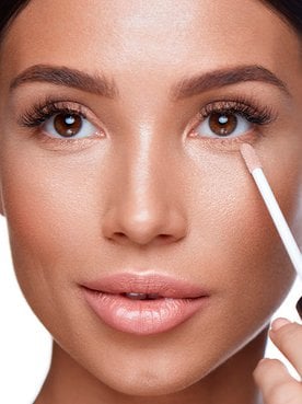 Banner New Konsiler Dlya Lica Shutterstock 623781140