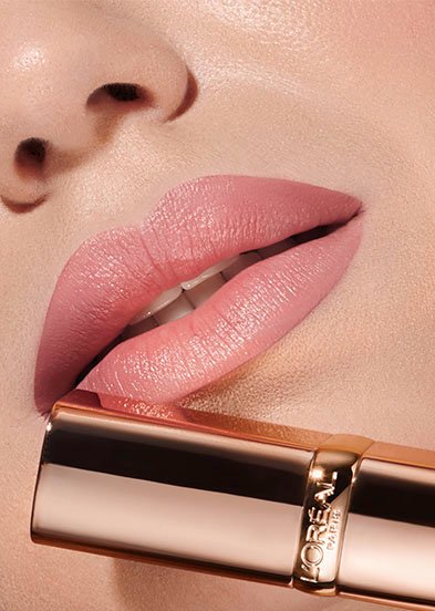 помада лореаль на губах