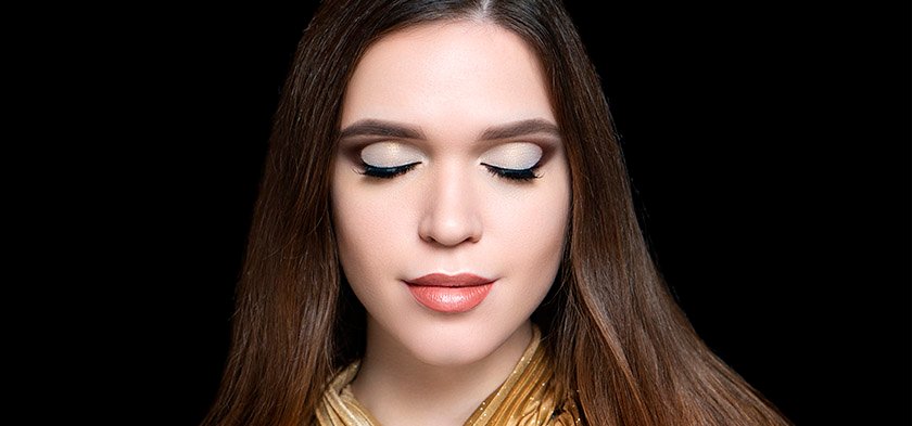 Pump up the Volume with 4 Hot Valentine’s Day Makeup Looks - Beauty Blog
