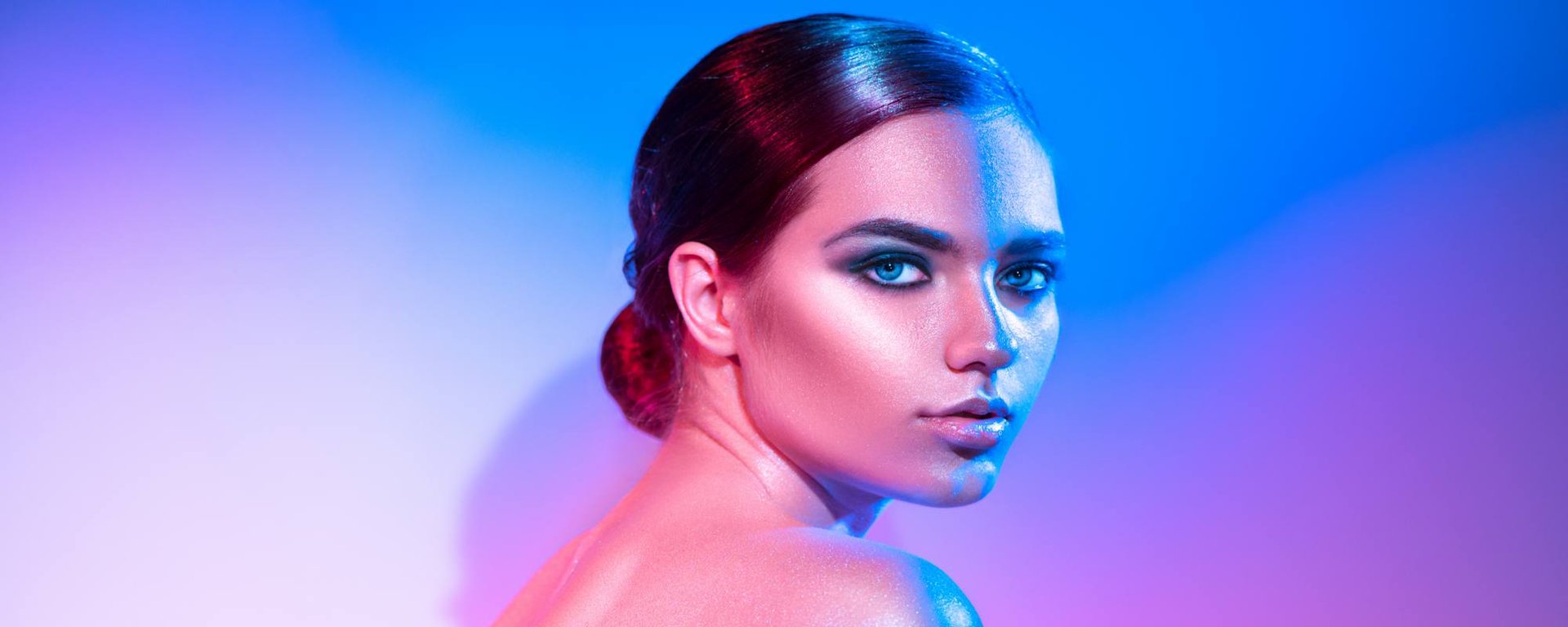 Banner Night Makeup3